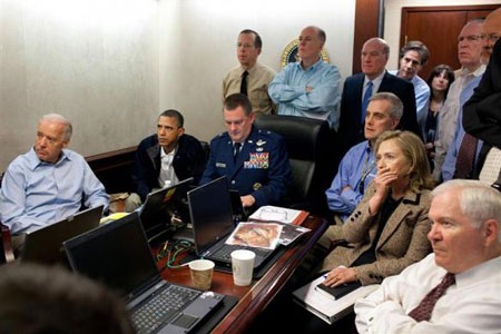 Nhìn lại vụ tiêu diệt trùm khủng bố Bin Laden 1 năm trước - 1 Nhìn lại vụ tiêu diệt trùm khủng bố Bin Laden 1 năm trước