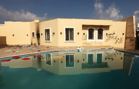 Lãnh sự quán Mỹ tại Libya tan hoang sau vụ tấn công - 11 Lãnh sự quán Mỹ tại Libya tan hoang sau vụ tấn công