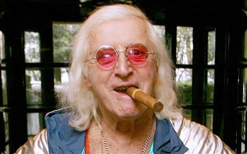 Phát hiện gây sốc về bê bối tình dục của cựu ngôi sao đài BBC - 1 Jimmy Savile