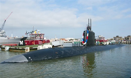 Tàu ngầm USS Montpelier lớp Los Angeles.