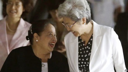 Trung Quốc-Philippines đàm phán về Biển Đông - 1 Trung Quốc-Philippines đàm phán về Biển Đông