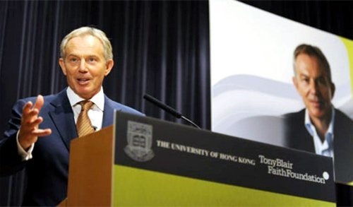 Cựu Thủ tướng Anh Tony Blair thăm Việt Nam - 1 Ông Tony Blair cũng là một nhà diễn thuyết có tiếng sau khi ông rời số 10 phố Downing.