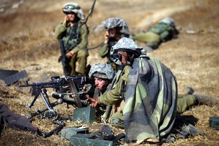 Mỹ-Israel tập trận lớn chưa từng có “răn đe” Iran - 1 Binh sỹ Isrel trong một cuộc tập trận.