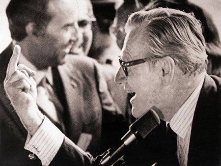 Bầu cử Mỹ: Sai một li, đi một tổng thống - 4 Bầu cử Mỹ: Sai một li, đi một tổng thống