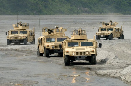 Mỹ-Philippines khoe sức vóc trong cuộc tập trận đổ bộ