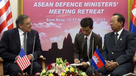 ASEAN-Mỹ thảo luận tăng cường quan hệ quân sự - 1 ASEAN-Mỹ thảo luận tăng cường quan hệ quân sự