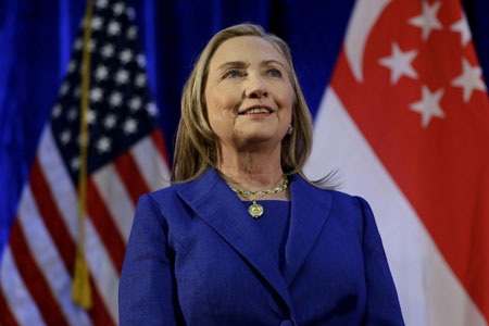 Ngoại trưởng Mỹ Hillary Clinton trong chuyến công du Singapore ngày 17/11.