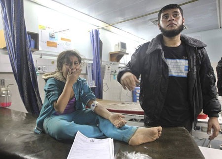 Trẻ em giữa làn đạn Israe l- Gaza