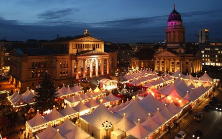Thăm hội chợ Giáng sinh đẹp nhất và lâu đời nhất thế giới