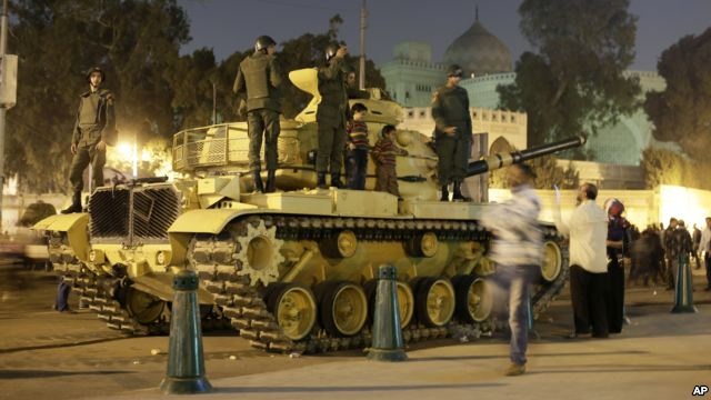 Tổng thống Ai Cập hủy bỏ sắc lệnh khẩn cấp