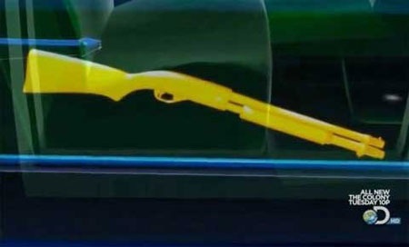 Xe của Tổng thống Mỹ là xe hơi hay xe tăng? - 8 Xe được trang bị loại lốp được gia cố bằng Kevlar, có thể tiếp tục di chuyển dù hết hơi.