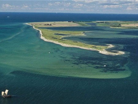 Hòn đảo mới đột ngột ngoi lên ở Đức - 1 Hòn đảo mới mọc lên ở Biển Bắc. Ảnh: Alamy