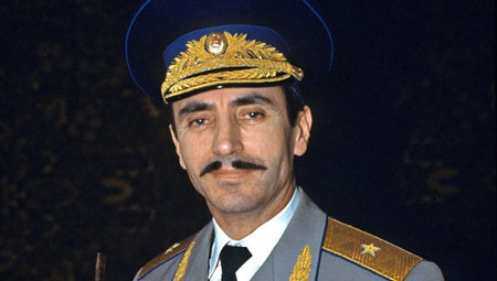 Tổng thống tự phong đầu tiên của Chechnya là Dzhokhar Dudaev cũng chết vì điện thoại