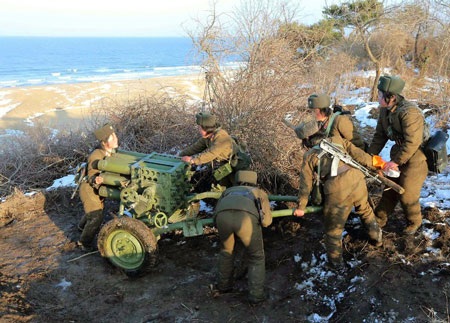 Triều Tiên cắt đường dây nóng quân sự với Hàn Quốc