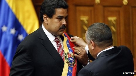 Phó Tổng thống Venezuela tuyên thệ nhậm chức quyền tổng thống - 1 Phó Tổng thống Venezuela tuyên thệ nhậm chức quyền tổng thống