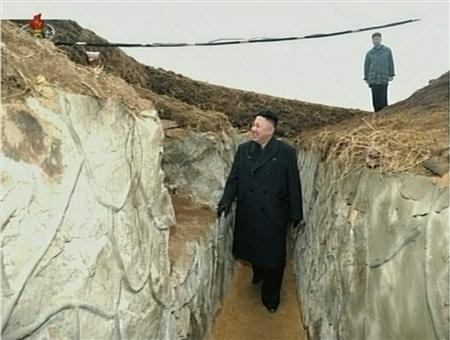 Lãnh đạo Triều Tiên thảo luận về một “cuộc chiến tổng lực” - 4 Lãnh đạo Kim Jong-un trong chuyến thị sát .