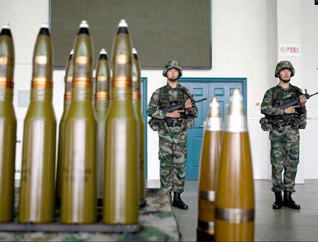 Đạn pháo phòng không.