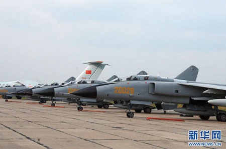 Trung Quốc phô diễn sức mạnh quân sự tại Nga