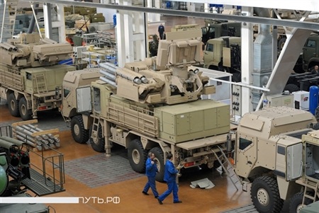 Nga tìm ra kế "trị" tên lửa Mỹ - 3 Tên lửa hành trình Tomahawk luôn mở màn các cuộc chiến gần đây của Mỹ và NATO.