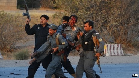 Taliban tấn công lãnh sự quán Mỹ ở Afghanistan - 1 Taliban tấn công lãnh sự quán Mỹ ở Afghanistan