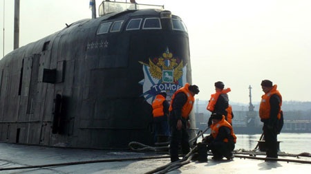 Nga: Cháy tàu ngầm hạt nhân ở vùng Viễn Đông - 4 Tàu K-150 Tomsk được đưa về sửa chữa từ năm 2010.