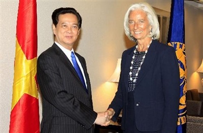 Từ Paris đến New York: Bay cao Việt Nam - 6 Thủ tướng Nguyễn Tấn Dũng và Tổng Giám đốc IMF Christine Largarde.