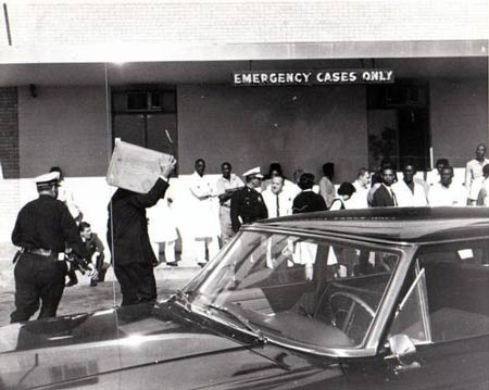 Giờ phút sau khi Tổng thống Kennedy bị ám sát