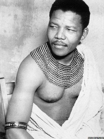 Ảnh 95 năm cuộc đời Nelson Mandela - 2 Cuộc đời qua ảnh của Nelson Mandela