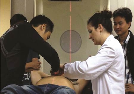 Bạn trẻ Úc hăng hái làm tình nguyện tại Việt Nam - 3 Các bạn trẻ Úc hăng hái làm tình nguyện tại Việt Nam