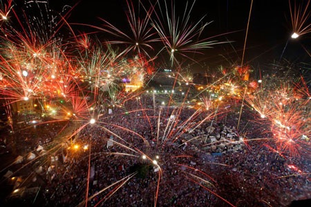 2013 - Nhìn lại từ những cuộc biểu tình - 6 Người biểu tình chống chính phủ trước quốc hội tại Brasilia, Brazil, ngày 20/6.
