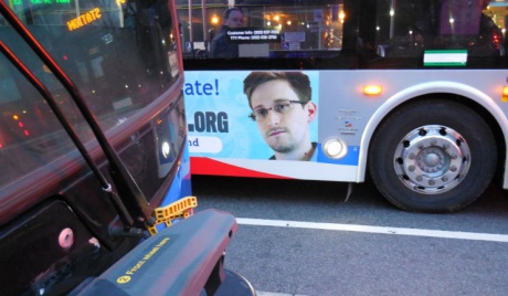 Lầu Năm Góc: Snowden đánh cắp 1,7 triệu tập tài liệu mật - 1 Lầu Năm Góc: Snowden đánh cắp 1,7 triệu tập tài liệu mật