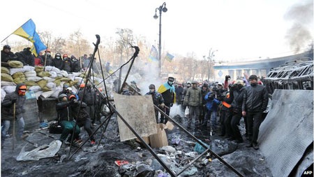 Trung tâm Kiev được ví như vùng chiến sự.