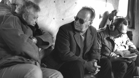 Cuộc đời qua ảnh của cỗ xe ủi Israel