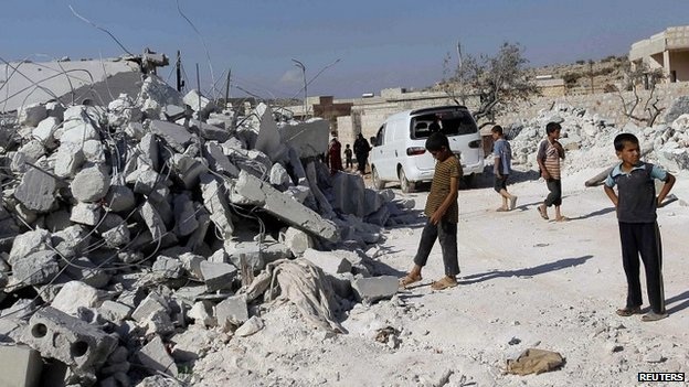 Hé lộ về Khorasan - nhóm khủng bố nguy hiểm hơn IS - 1 Mỹ và đồng minh đang tiến hành không kích phiến quân ở Syria.