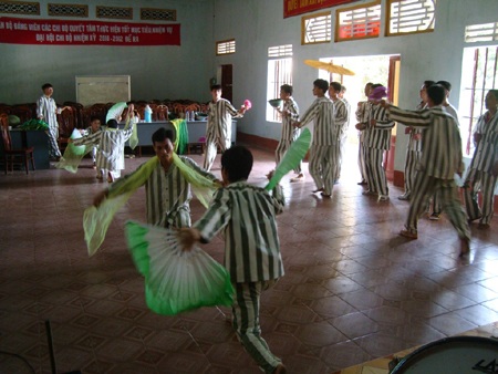 Tù nhân “đặc biệt” và tâm nguyện hiến xác để trả nợ đời - 2 Tù nhân “đặc biệt” và tâm nguyện hiến xác để trả nợ đời - 2