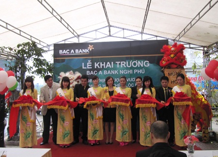 Bắc Á Bank khai trương 2 phòng giao dịch tại TP Vinh - 1 Bắc Á Bank khai trương 2 phòng giao dịch tại TP Vinh