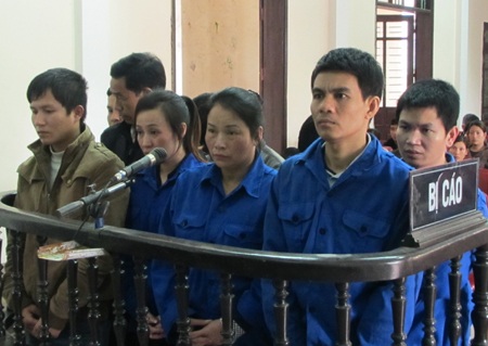 “Tú bà” không chỉ lĩnh án vì tội chứa mại dâm...