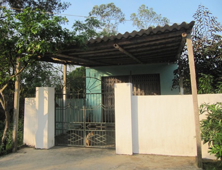 Nghi vợ ngoại tình, cắt của quý hàng xóm 