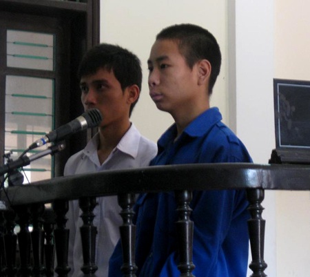 Mâu thuẫn, học sinh lớp 11 giết bạn cùng trường - 1 Mâu thuẫn, học sinh lớp 11 giết bạn cùng trường