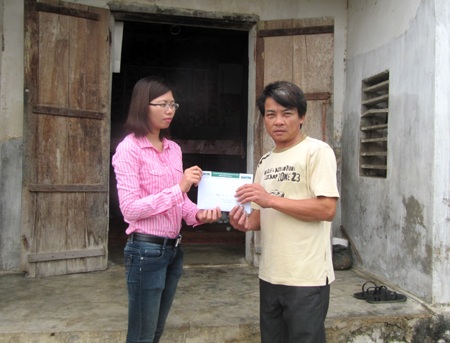 Quà bạn đọc tiếp tục đến với người mẹ sợ con mình phải mồ côi