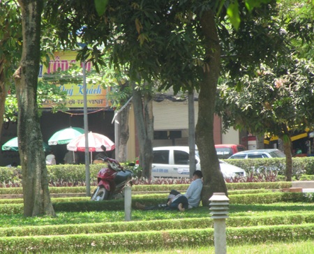 Xứ Nghệ quay quắt trong nắng nóng