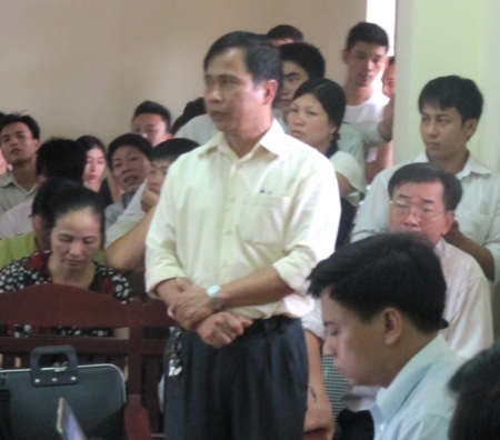 Xét xử vụ án nhà báo bị chém