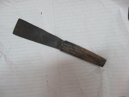 Dùng dao cứa cổ vợ cũ - 3 Dùng dao cứa cổ vợ cũ - 3