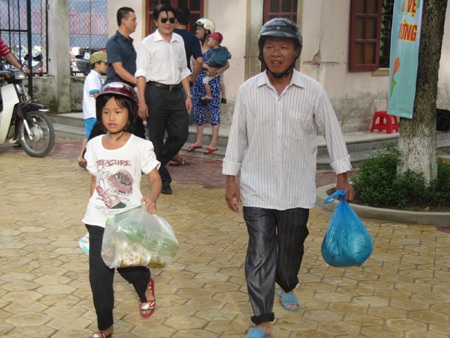 Ra quân chương trình “Tiết kiệm sinh thái” đầu tiên ở Việt Nam - 4 Ra quân chương trình “Tiết kiệm sinh thái” đầu tiên ở Việt Nam - 4