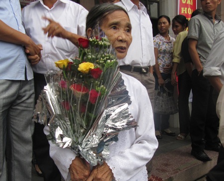 Mạch nguồn dân ca chảy mãi - 3 Mạch nguồn dân ca chảy mãi - 3