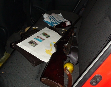 Ô tô chết máy, lộ “hàng nóng” - 2