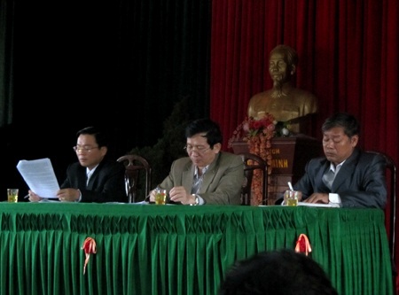 Quyết định di dời trại lợn bị dân “bao vây” suốt 10 ngày - 2 Quyết định di dời trại lợn bị dân “bao vây” suốt 10 ngày - 2
