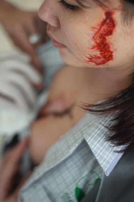 Chân dung bà chủ bắt osin xăm quái vật qua lời kể của chị gái nạn nhân - 3 Chân dung bà chủ bắt osin xăm quái vật qua lời kể của chị gái nạn nhân - 3