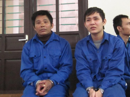 Nguyễn Đình Long và con trai Nguyễn Đình Cường