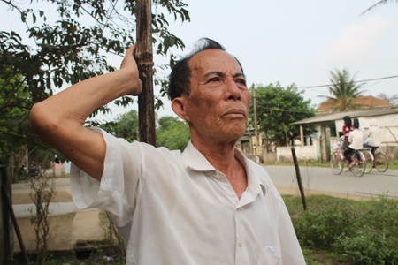 Kình ngư đổi đời nhờ một con cá sủ vàng quý hiếm - 4 Ông Đậu Nghi Lới - người đã bắt được con cá sủ vàng nặng gần 7 yến trên sông Lam